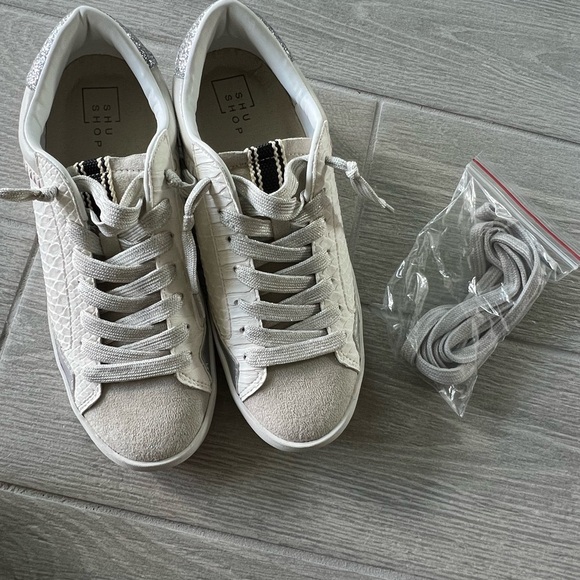 Shu Shop Ruby Sneaker size 7 - Picture 5 of 7
